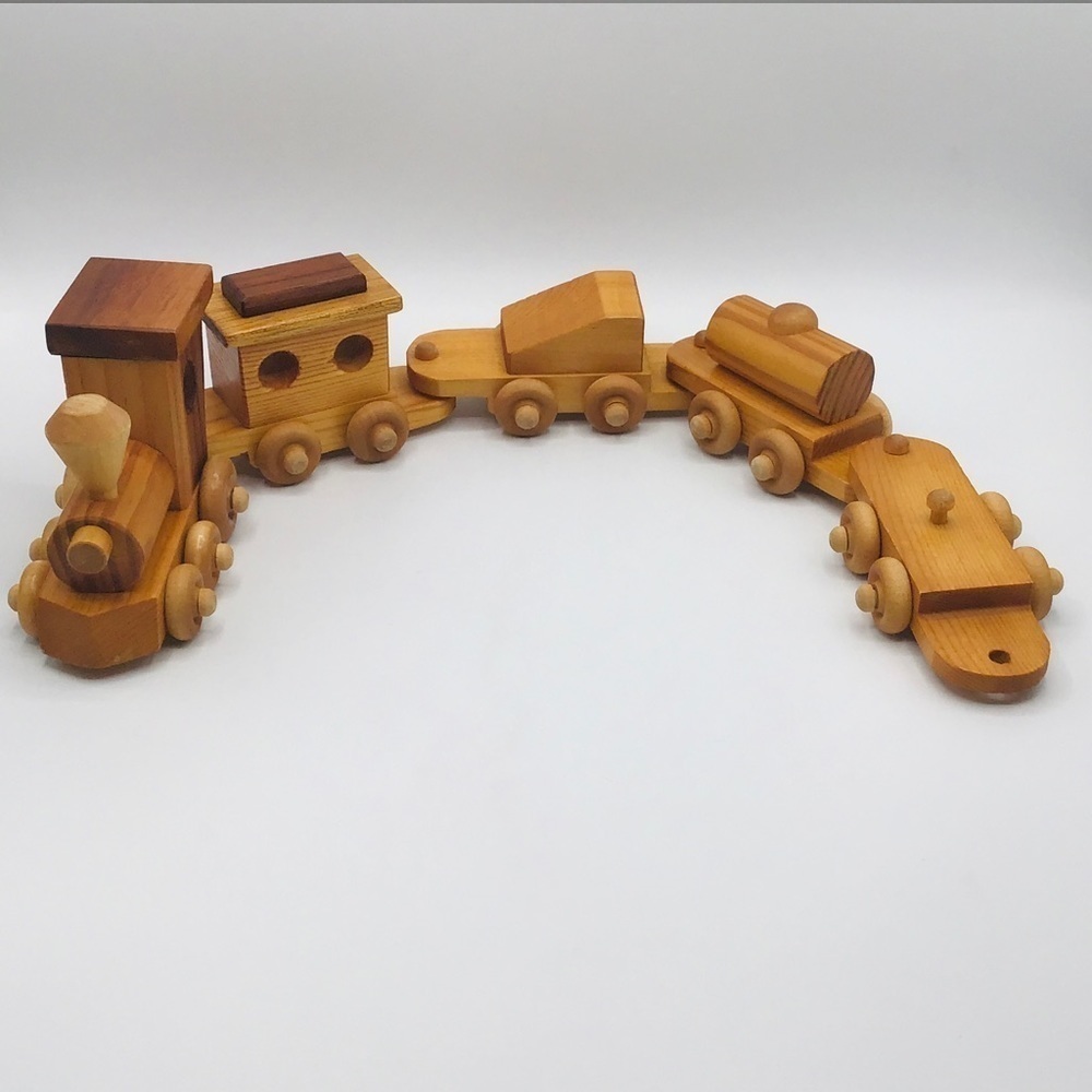 VTG Handmade Wooden Toy Train Set Handcrafted Natural 5 Pieces 22” Christmas